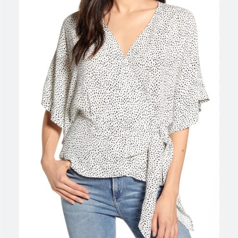 Chelsea 28 Nordstrom Polka Dot Print Surplice V-neck Flow
Wrap Tie Blouse Top